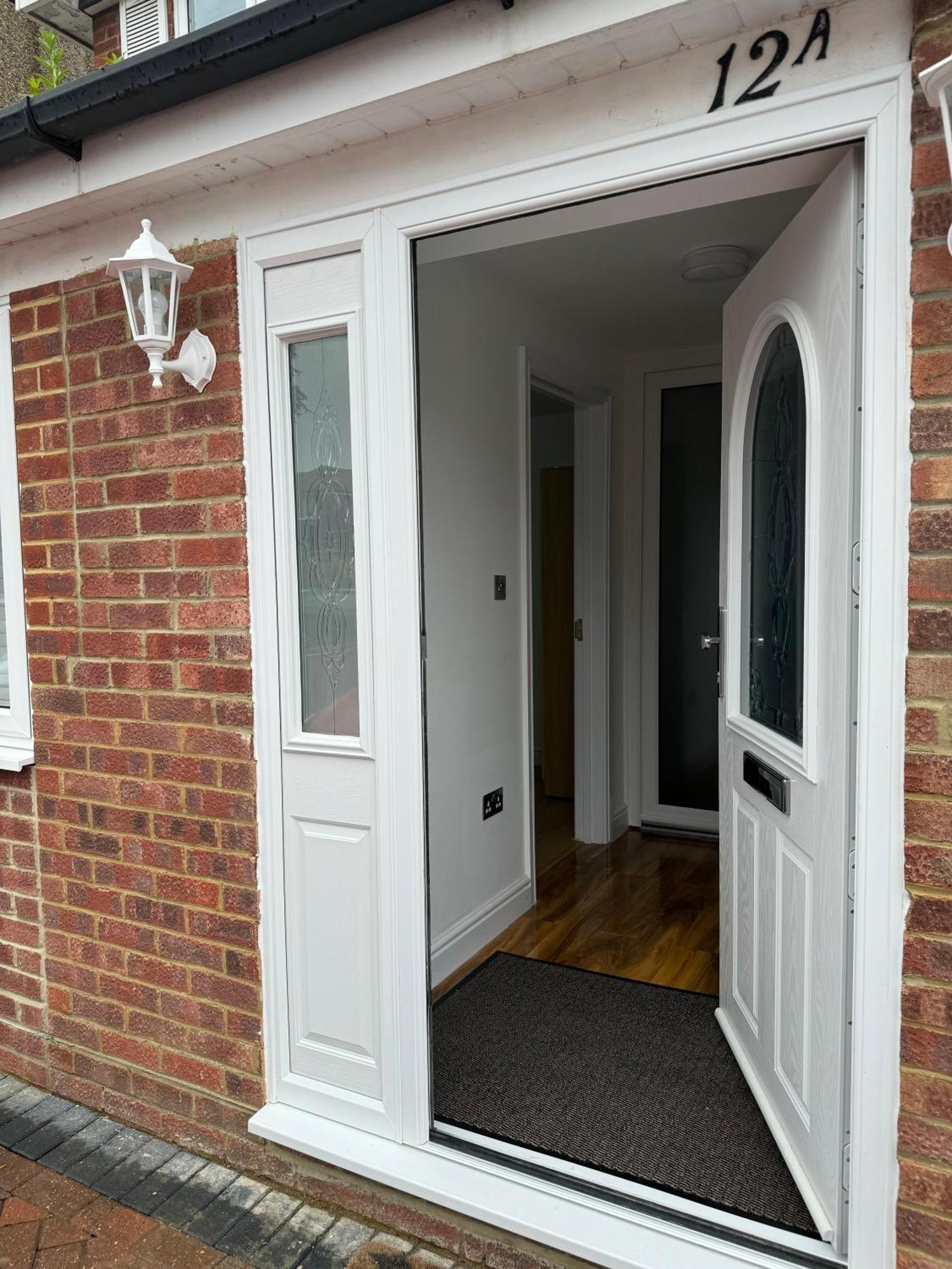 With En-suite Facilities Guest house Ashford (Surrey)